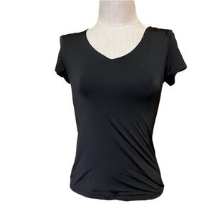 NWT Edgely Small Black Short Sleeve Vneck Spandex Shirt Seamless